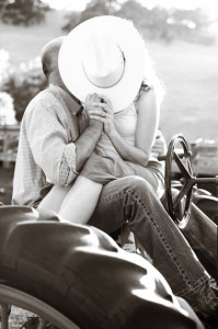 Borges_ranch_hat_kiss_tractor_Lovelight_photo